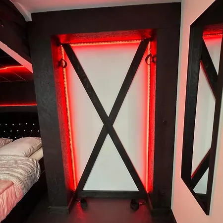 Et Bien Etre Avec Jacuzzi Et Sauna Feriehus Cossé-le-Vivien