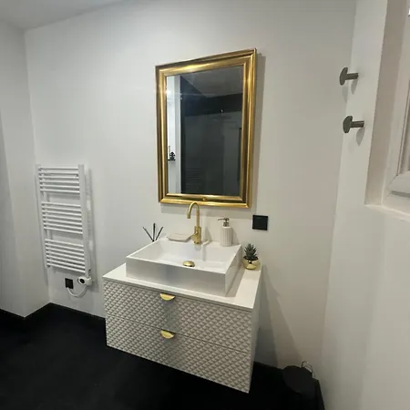 Et Bien Etre Avec Jacuzzi Et Sauna בית נופש *