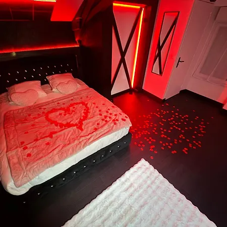 Et Bien Etre Avec Jacuzzi Et Sauna Cossé-le-Vivien