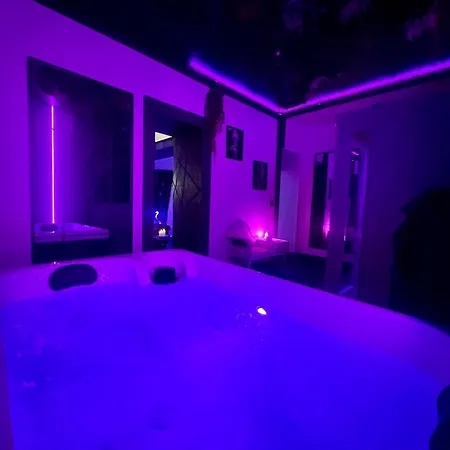 בית נופש Et Bien Etre Avec Jacuzzi Et Sauna *