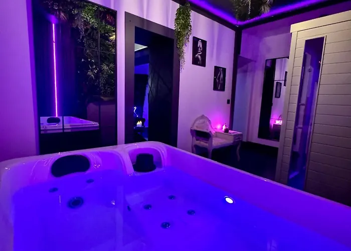 Et Bien Etre Avec Jacuzzi Et Sauna