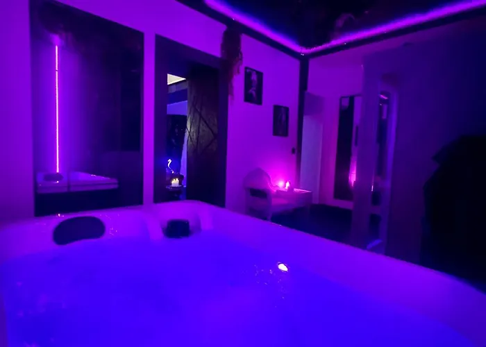 Holiday home Et Bien Etre Avec Jacuzzi Et Sauna *